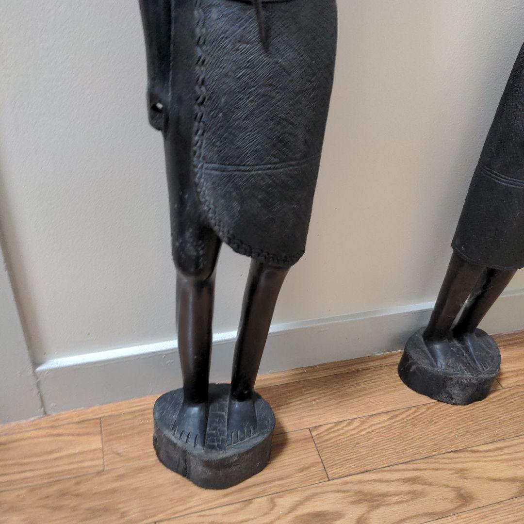 アフリカ木製人形2体