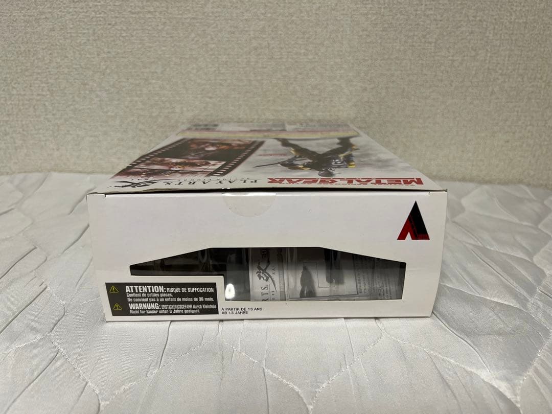 メタルギアソリッド PLAY ARTS改 フィギュア サイボーグ忍者