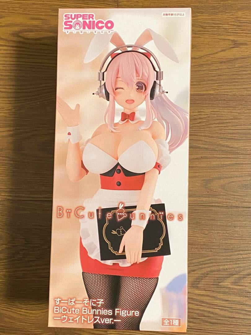 チャックスGP　GRG×すーぱーそに子　レースクイーンフィギュア　未開封