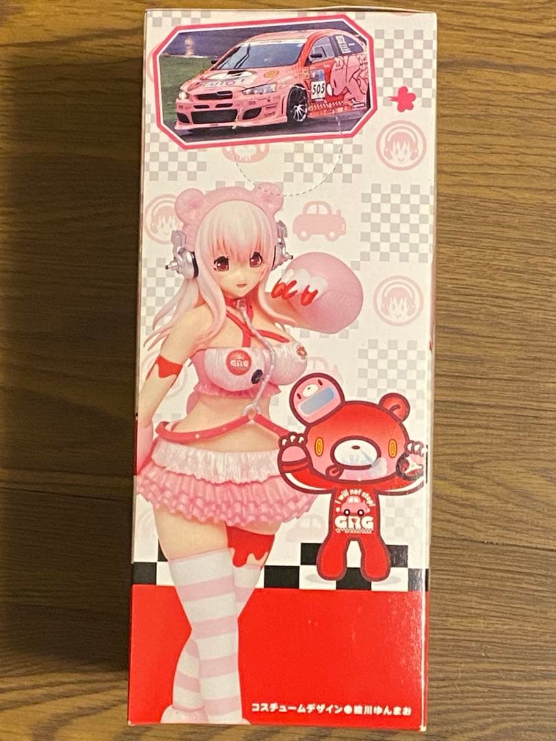 チャックスGP　GRG×すーぱーそに子　レースクイーンフィギュア　未開封