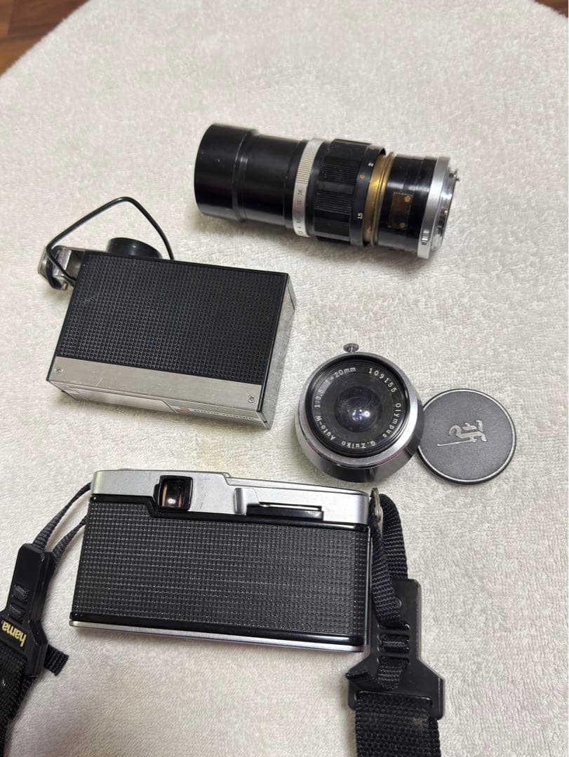 OLYMPUS PEN-F フィルムカメラ レンズキャップ付き