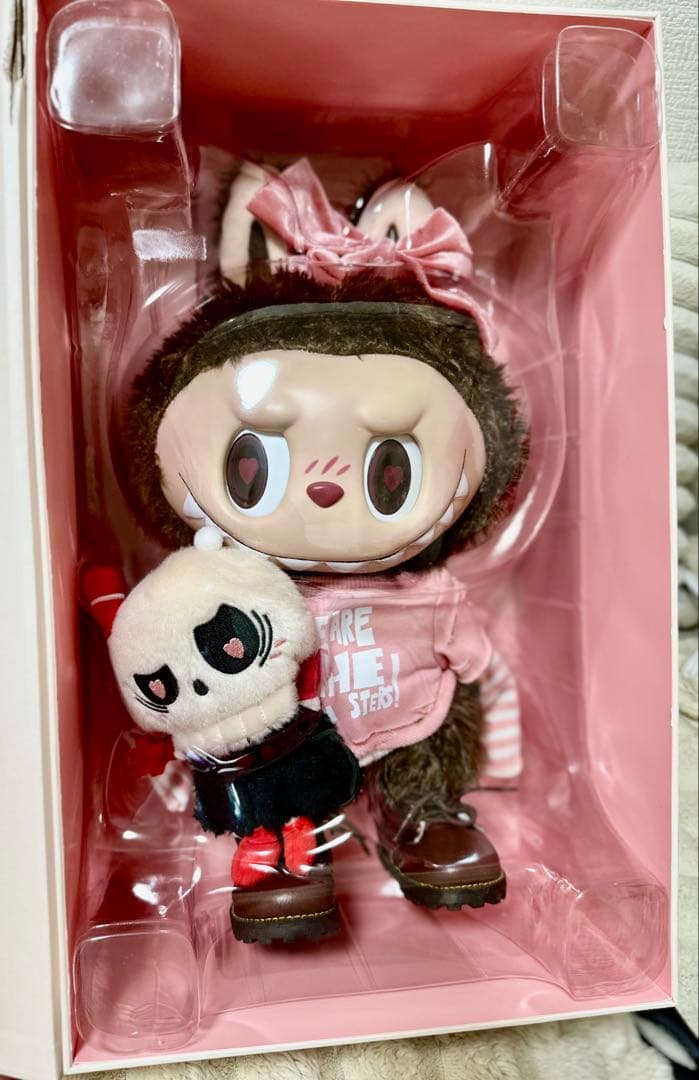 LABUBU バレンタイン限定スペシャルバージョンTHE MONSTERS