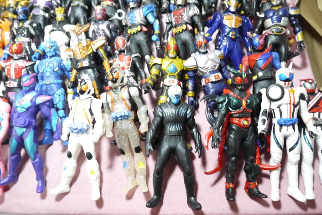 ライダーヒーローシリーズ　ビッグサイズソフビフィギュア　など　112体セット