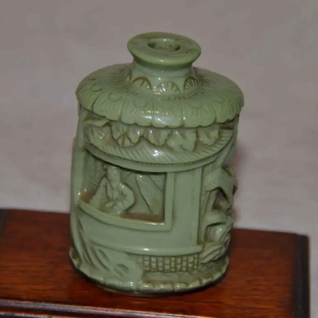 焼物　陶器　青磁　中国　鼻煙壺