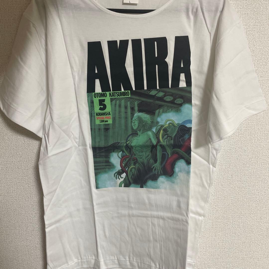 AKIRA Tシャツ