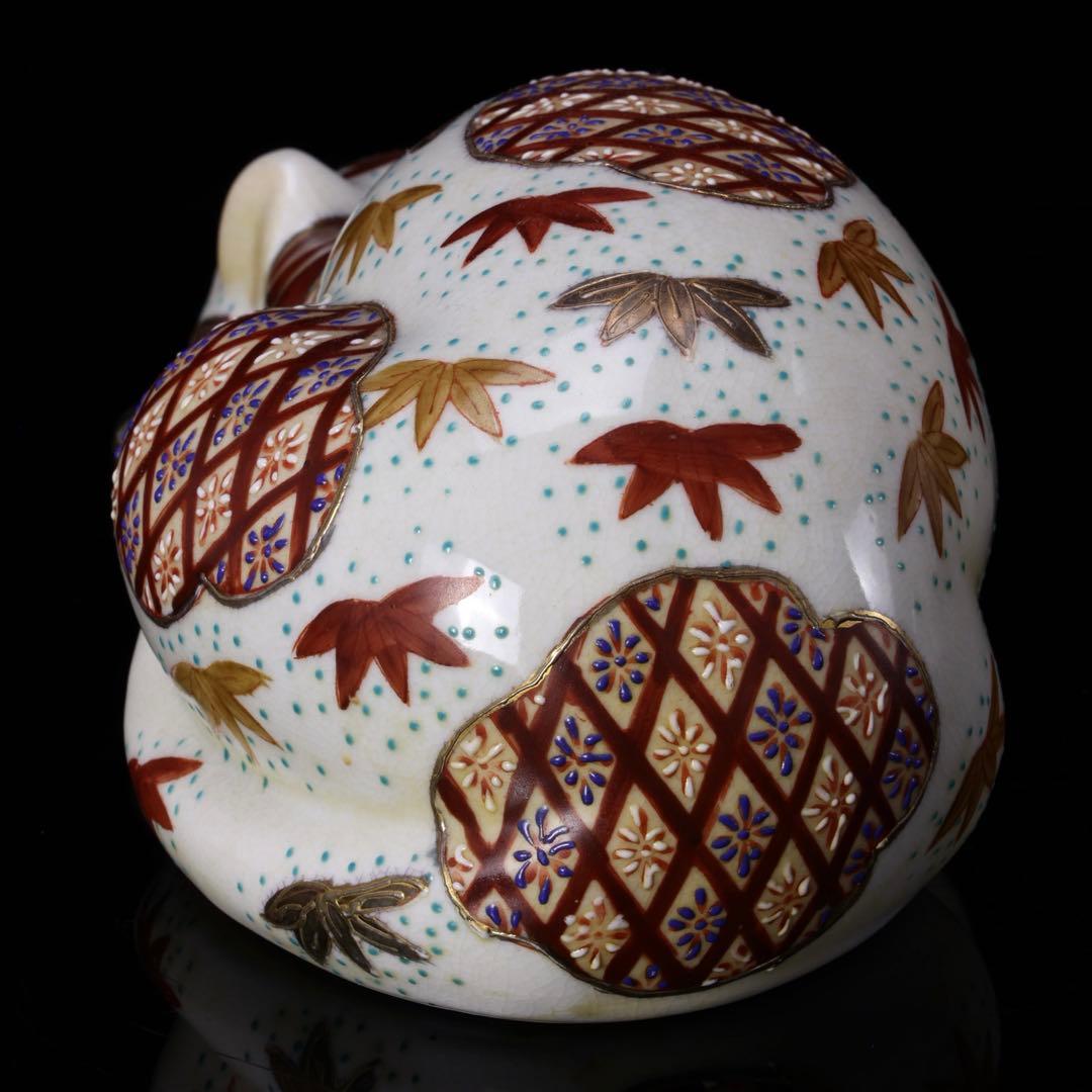 h*a様 【希少・美品】九谷焼 招き猫 眠り猫 金彩色絵 紅葉文 縁起物 骨董品