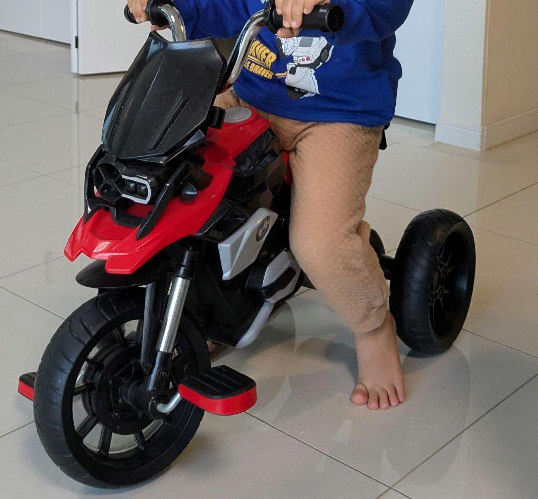 ※引取限定　BMW 三輪車 赤黒