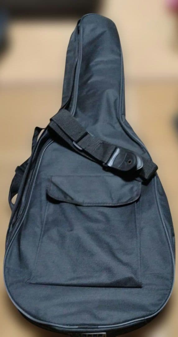 美品　SELDER エレキギター ピンク　 ストラト　ソフトケ−ス付き