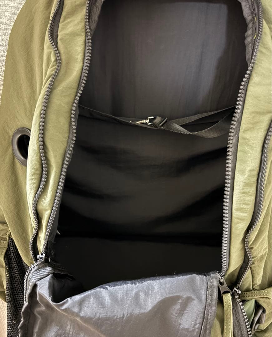 【美品・即日発送】MATIE ペットリュック Lカーキ〜8kg小型犬中型犬