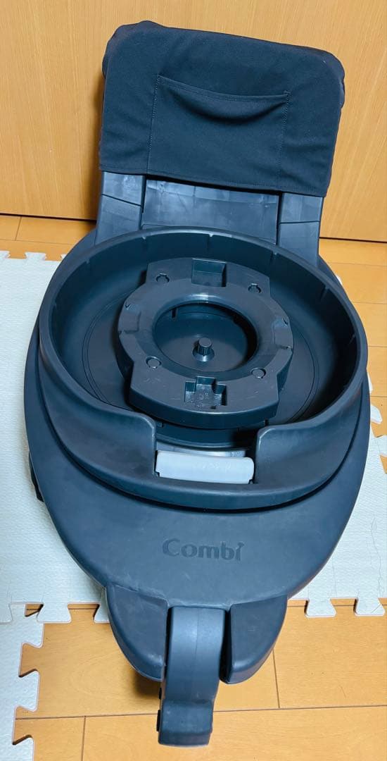 【最終値下】コンビチャイルドシート THE S ISOFIX ZA-670グレー