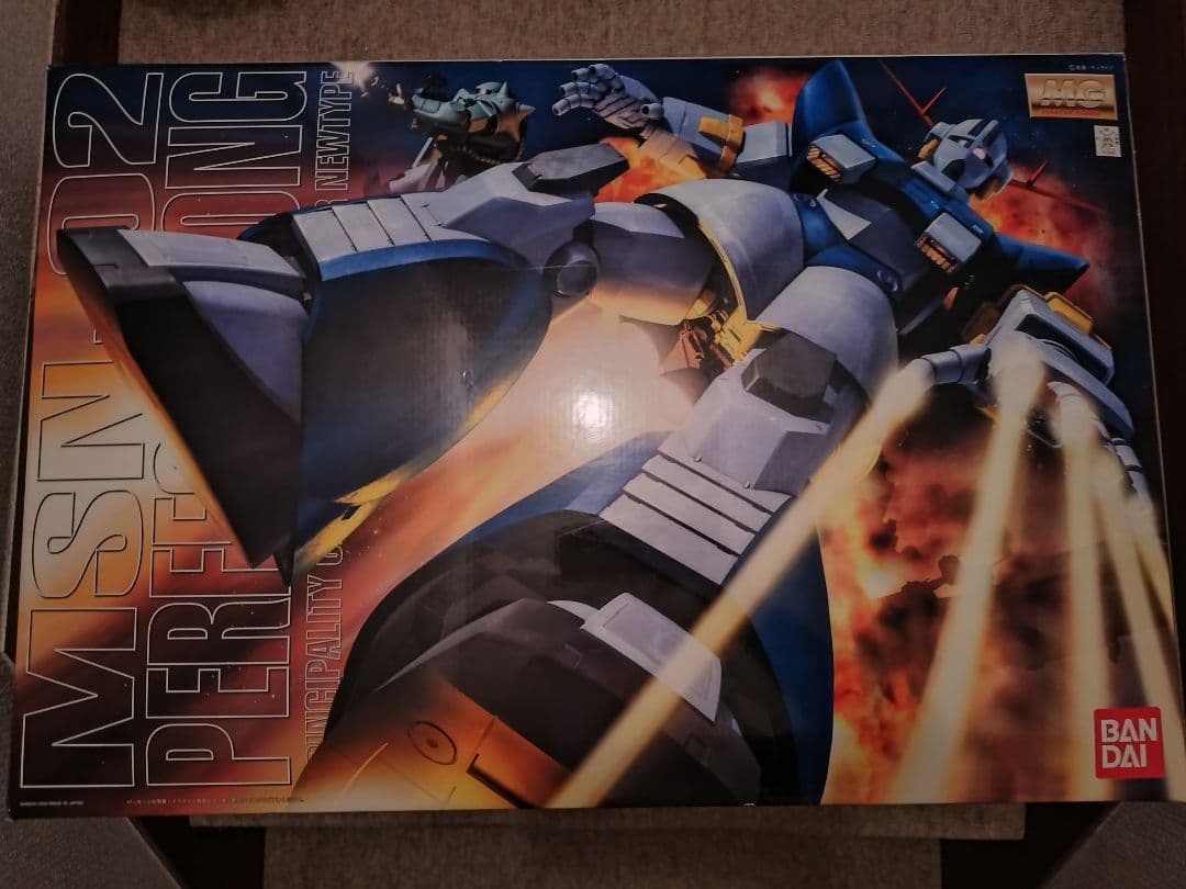 【箱日焼け品】　MG MSN-02 パーフェクトジオング　希少　赤ラベル