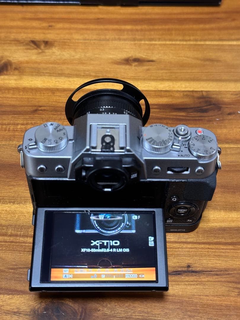 FUJIFILM X-T10 ＋マニュアルレンズ＋ハンドグリップ＋バッテリー3個
