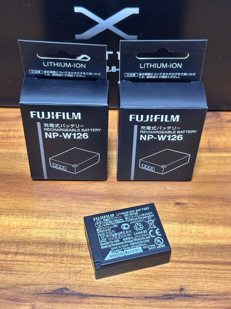 FUJIFILM X-T10 ＋マニュアルレンズ＋ハンドグリップ＋バッテリー3個