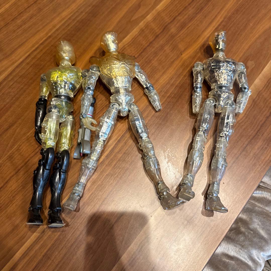 SFフィギュア 透明 金 銀 黒 3体セット