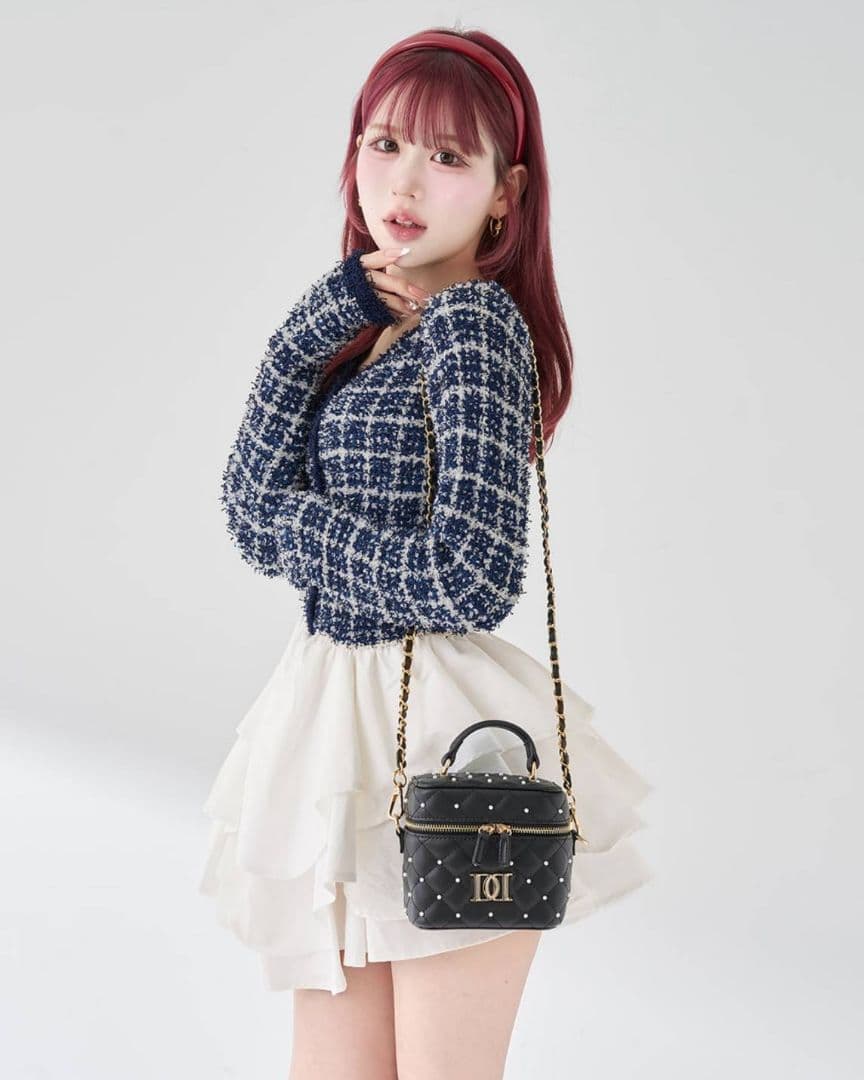 ダーリッチ キルティングパールスクエアミニバッグ 黒 ブラック