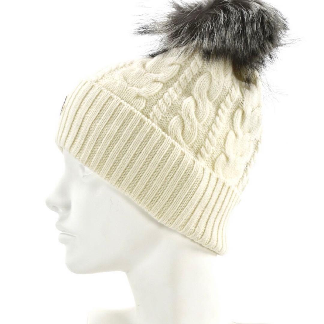 モンクレールケーブル編みニット帽子ホワイト美品