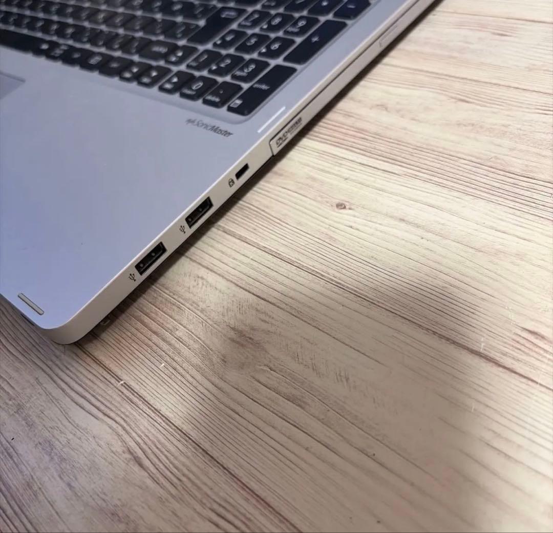 ASUS ノートPC 2in1 タッチパネル搭載