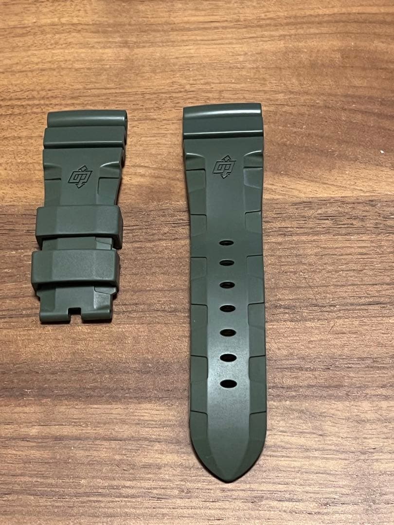 パネライ純正オリーブグリーン ラバーベルト MSサイズ