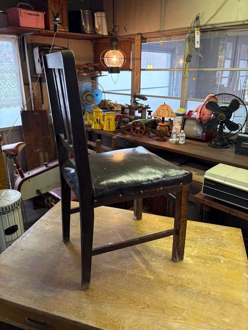 昭和レトロ　木製イス　レトロチェア　ビンテージチェア　レザー　アンティークチェア