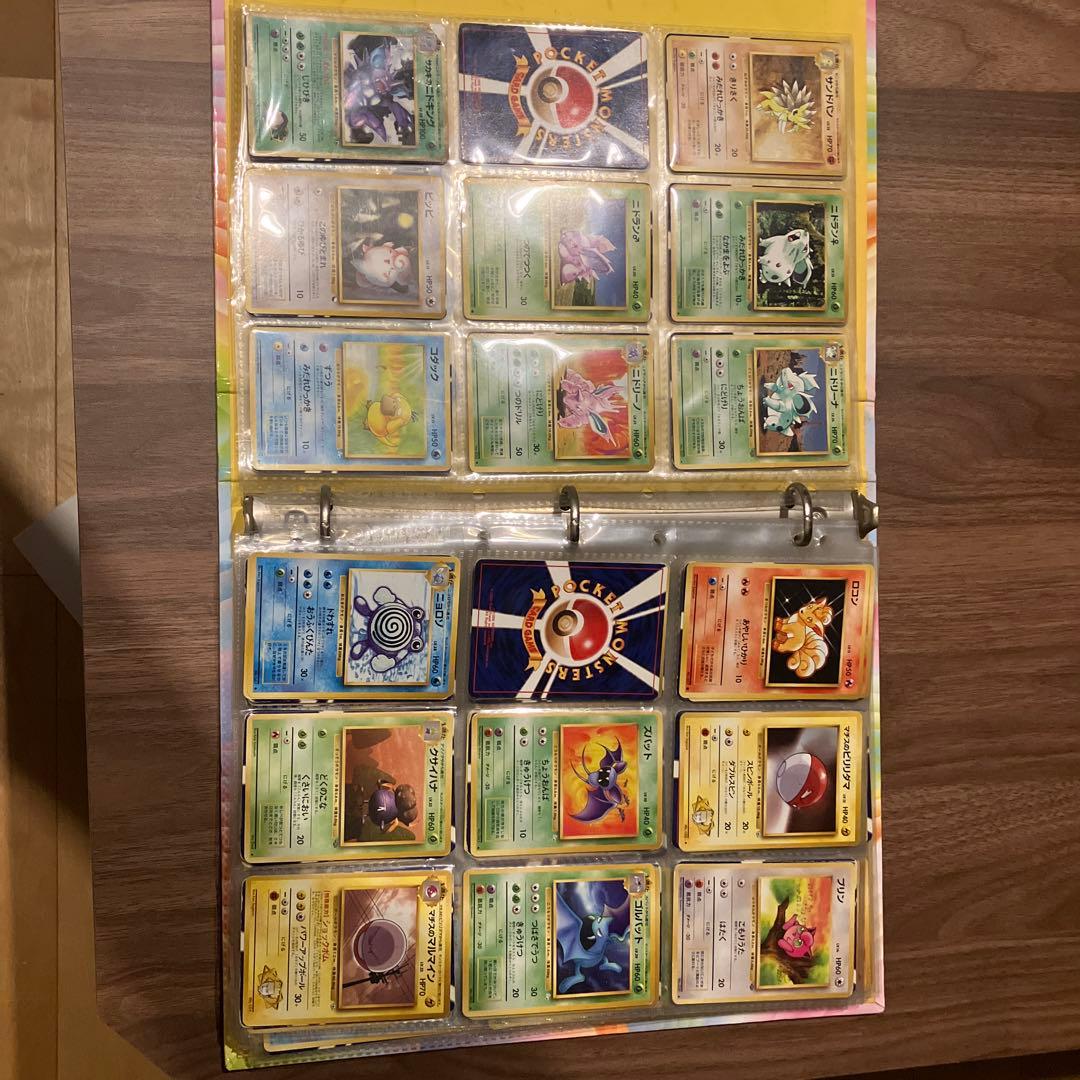 限定値下げ　まとめ売り　ポケモンカード　クリアファイル+カードセット　引退品