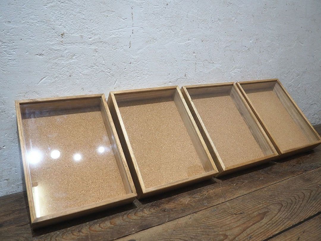 1389 ①蓋付 レトロな標本ケース(小)4個セット　ガラスケース　コレクション