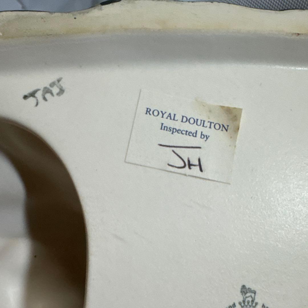 ☆馬・高級置物【ロイヤルドルトン・焼き物】訳あり☆