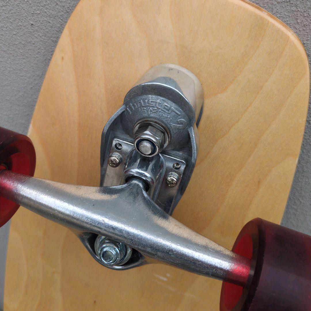 サーフスケートボード コンプリートスラスター2搭載カービング試乗程度