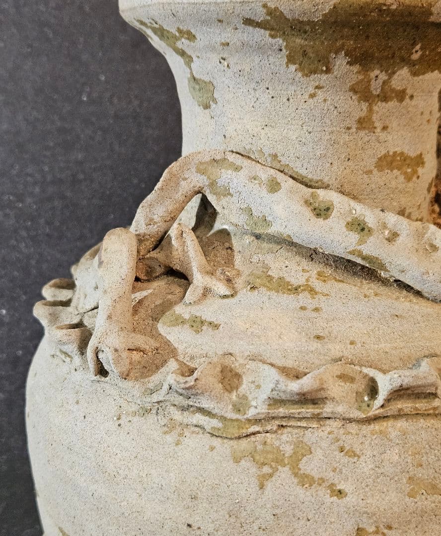 古代中国陶磁器　漢～隋代　緑釉　龍貼り　 高さ28.2cm　壺　花入れ　オブジェ