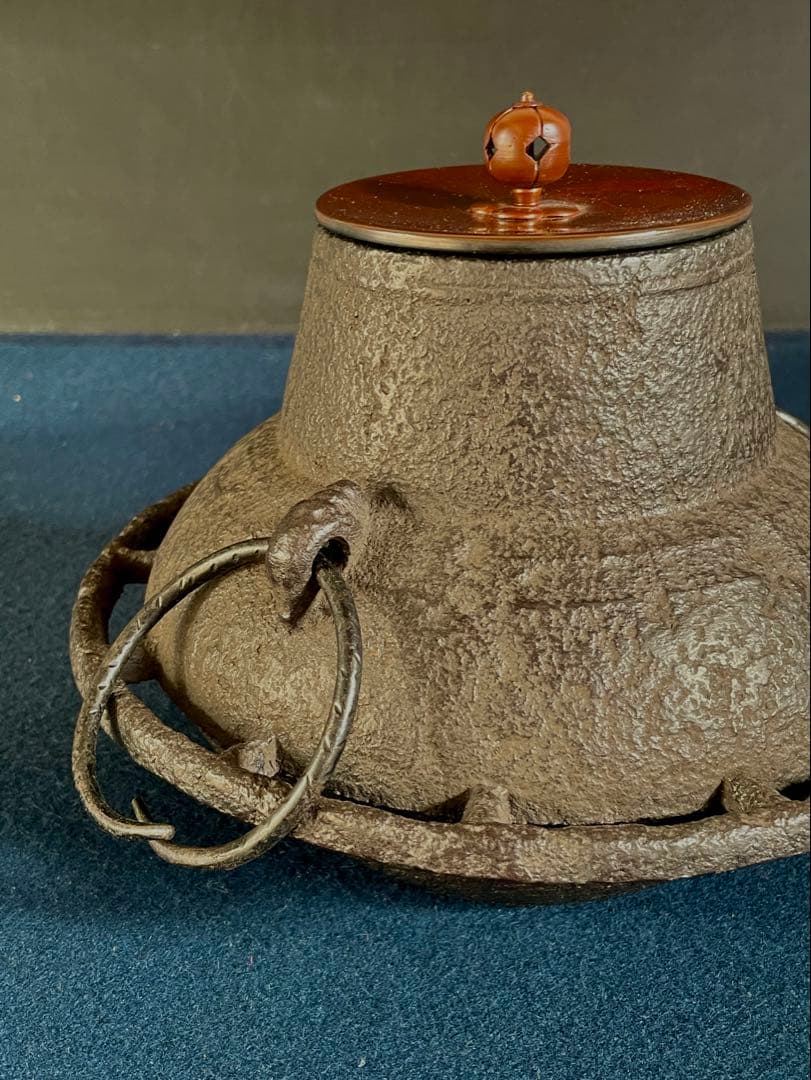 値下げ⭕️「祖」 淡々斎好 車軸釜 岩肌 巻貝鐶付 釜鐶 茶道具 （124B）