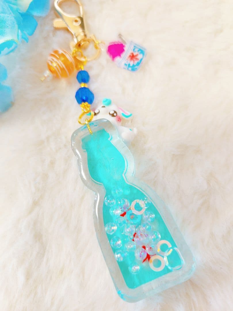 ラムネ　ブルーバンビ　シャカシャカキーホルダー　シェイカーキーホルダー　夏