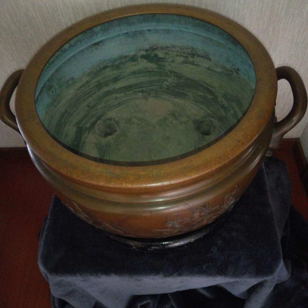 尺八瓶掛火鉢　七福神　宝船彫金入