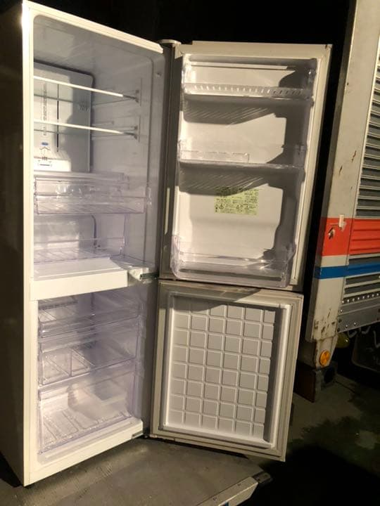 冷凍冷蔵庫 2015年製 シャープ