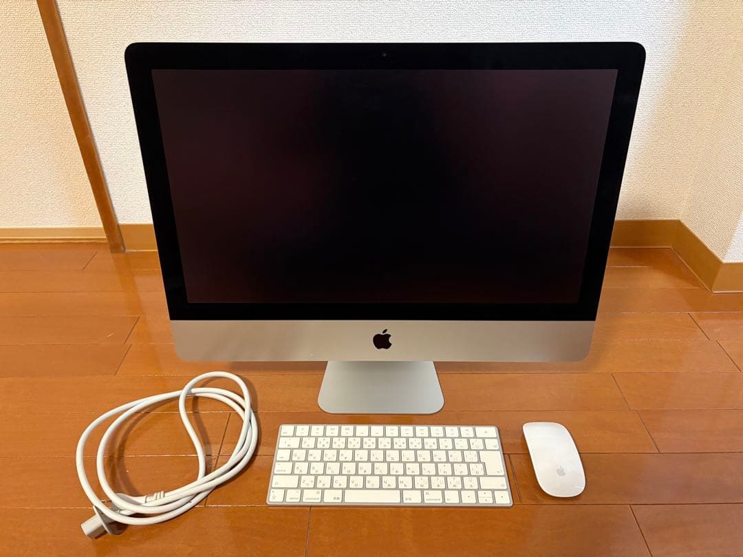 iMac2019 21.5インチ　純正マウス、キーボードセット
