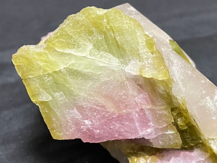 トルマリン　136g