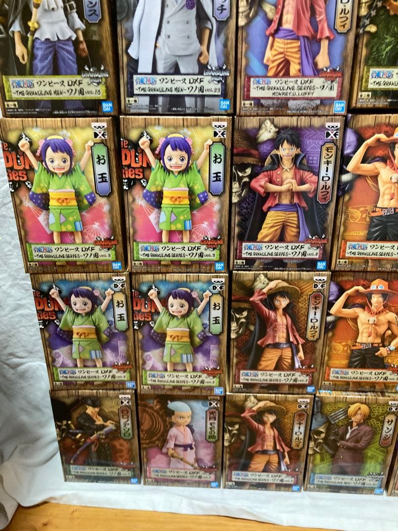 ワンピース　フィギュア　まとめ売り　77点