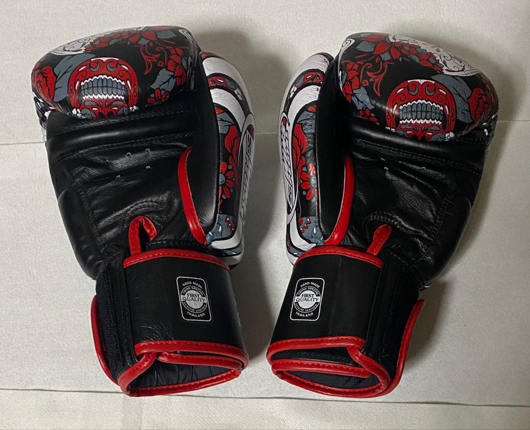 TWINS ツインズ ボクシンググローブ スカルデザイン 12oz オンス
