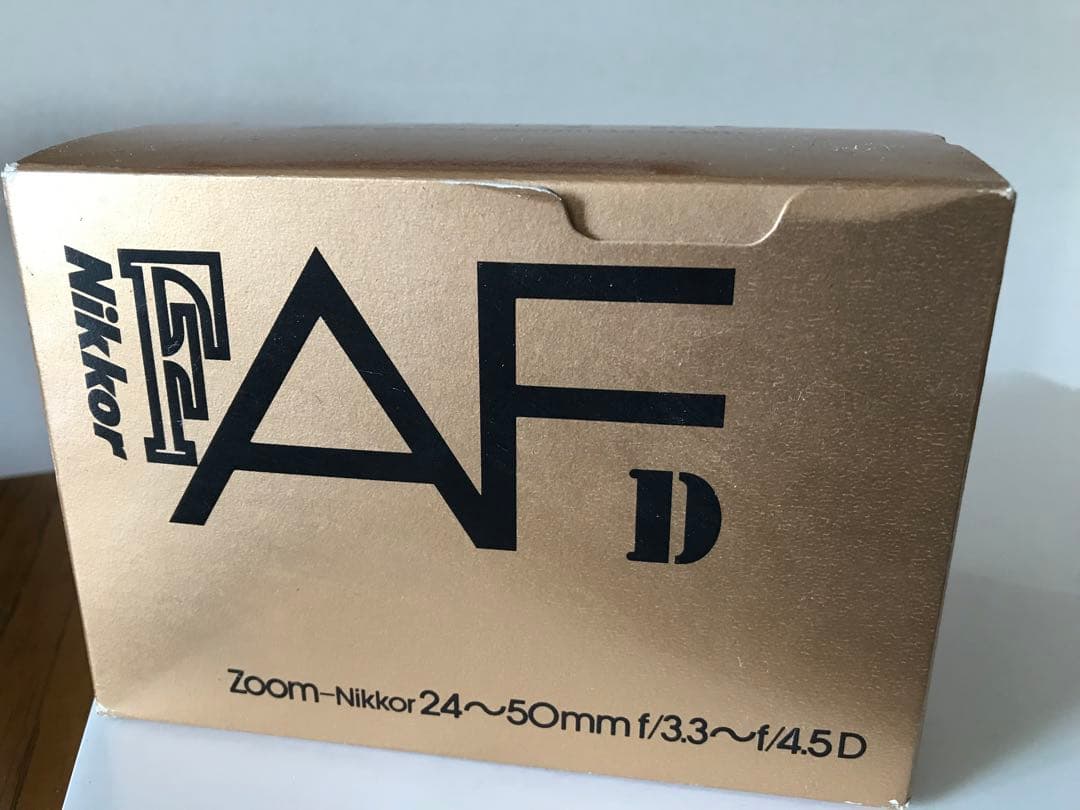 Nikon zoomレンズ　24〜50mm f3.5〜4.5D