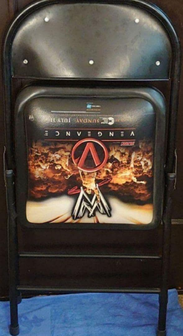 WWE vengeance 2004 PPV　パイプイス