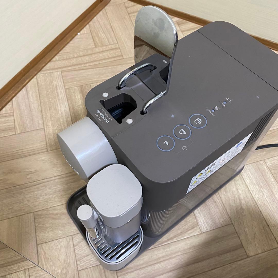 【美品】Nespresso ラティシマワン カプセル式コーヒーメーカーF111型