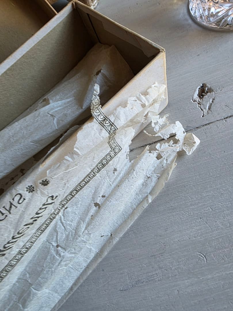 フランスアンティーク 19世紀 アンティークコルセット箱　南フランス