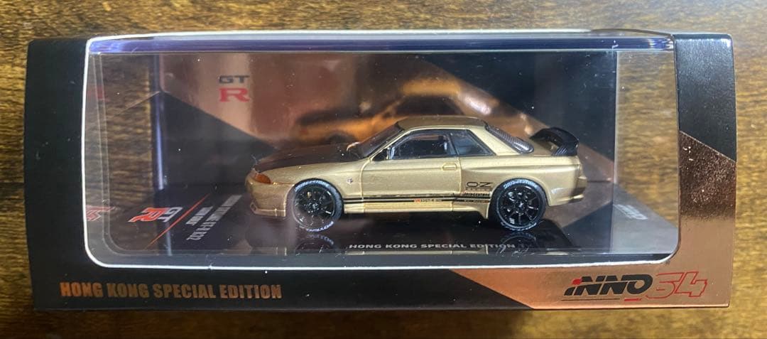 INNO64 スカイラインGT-R トップシークレットVR32 サテンゴールド