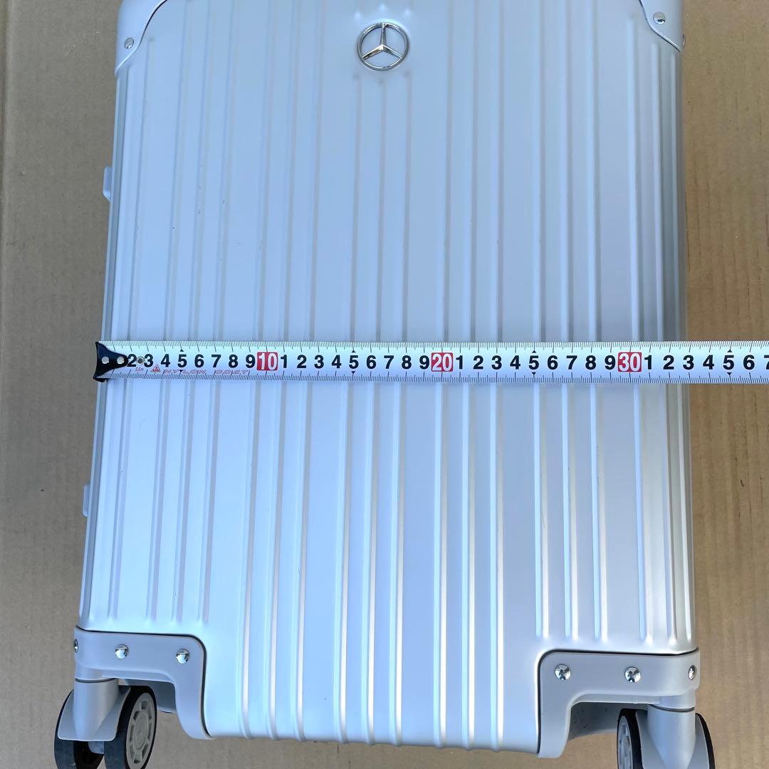 メルセデスベンツ オリジナル アルミ スーツケース TSAロック 四輪 シルバー