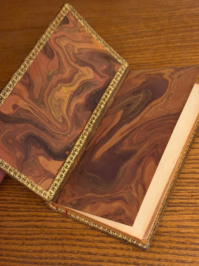 1910年 フランス アンティーク 革張り 典礼書 ミゼル 祈祷書 聖書