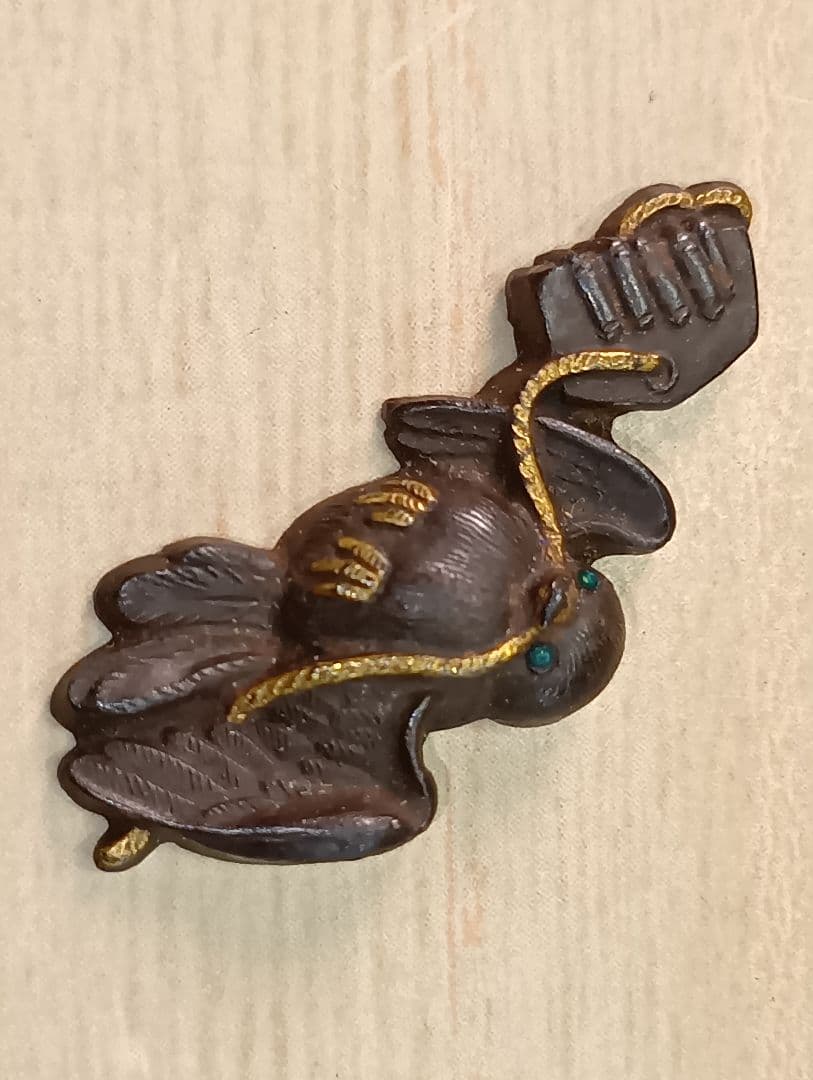 煙草入れ／超絶技巧鳥前金具／在銘あり　皆元