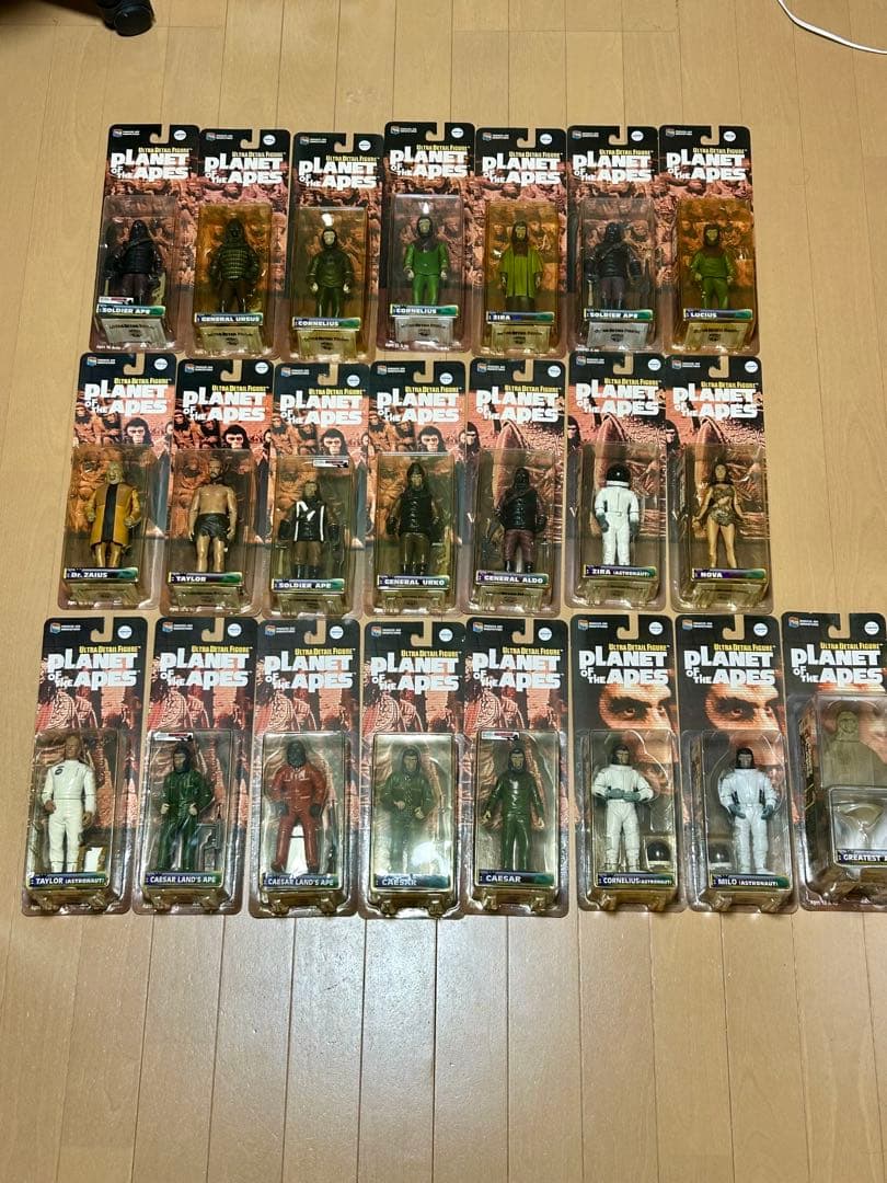 メディコムトイ　猿の惑星　ウルトラディティール　22体コンプリートセット