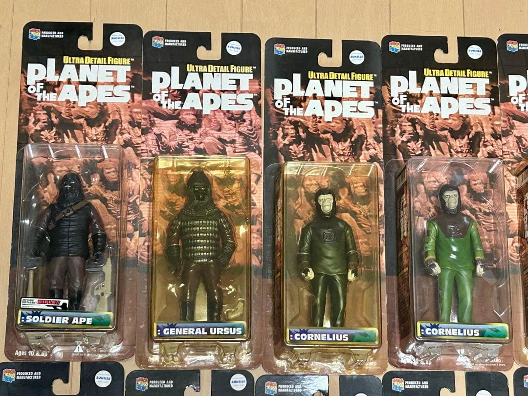 メディコムトイ　猿の惑星　ウルトラディティール　22体コンプリートセット