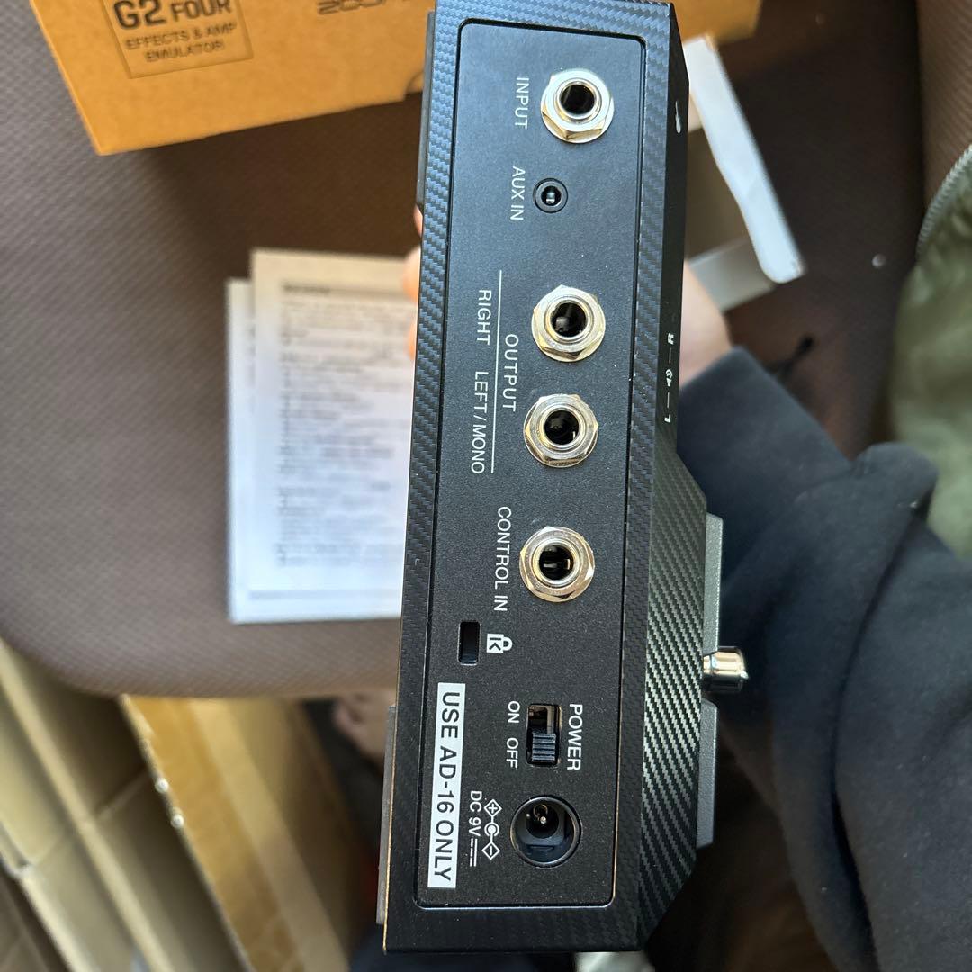 Zoom G2 FOUR エフェクター　保証書あり