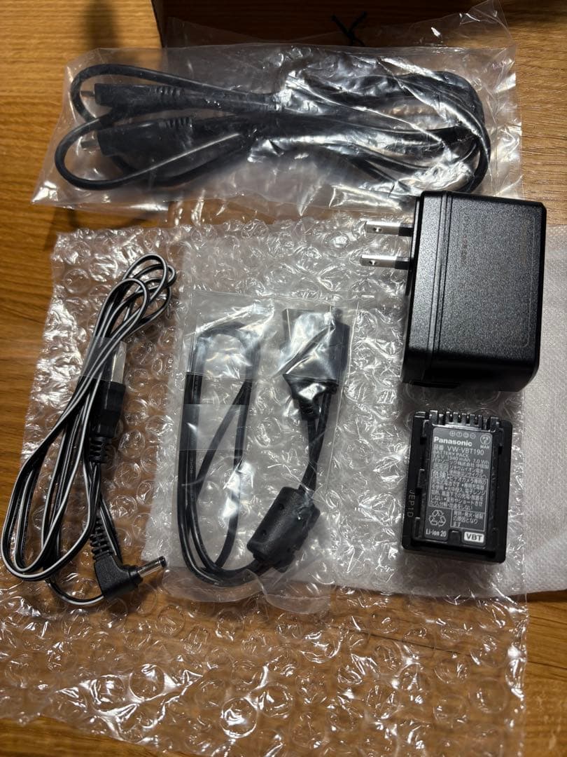 《美品》Panasonic HC-V480MS ビデオカメラ