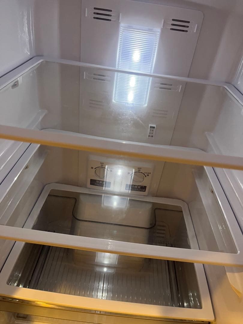 送料込み！　MITSUBISHI MR-P15K-W 冷蔵庫 ホワイト