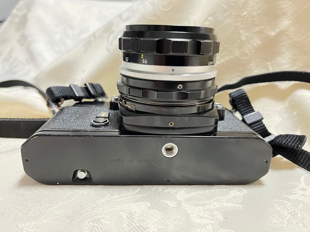 NIKKORMAT EL　希少な輸出モデル　ブラック　ドイツの大型カメラ店で購入